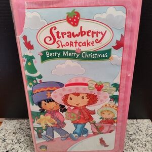 Strawberry Shortcake "BERRY MERRY CHRISTMAS" Vintage VHS Tape & Case.